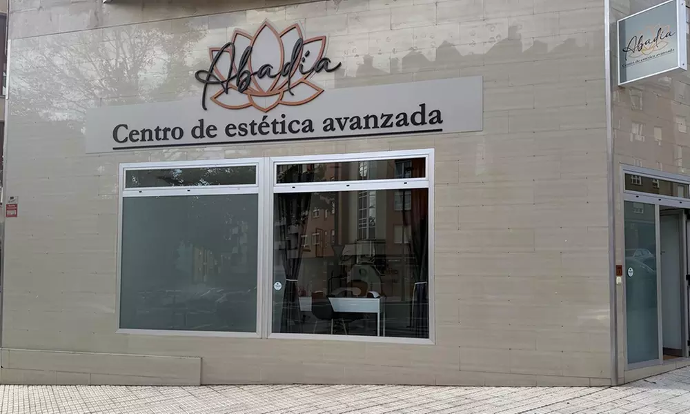 Tratamientos para cejas y pestañas a elegir para 1 persona