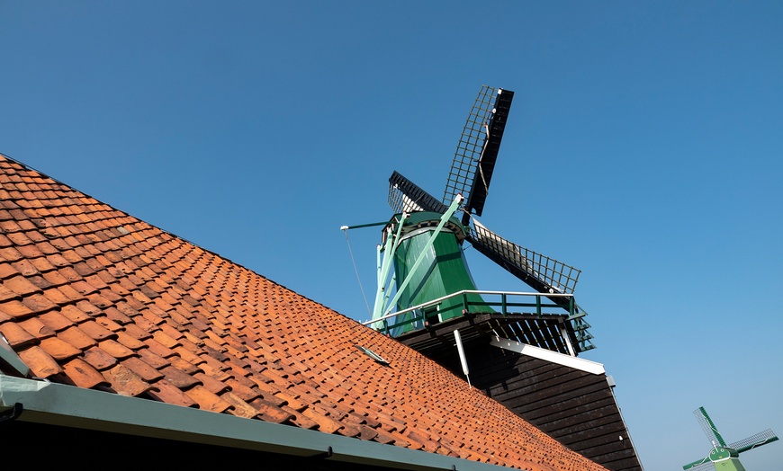 Image 18: Zaanse Schans Tour: vanuit Amsterdam in een Hop On Hop Off Holland bus