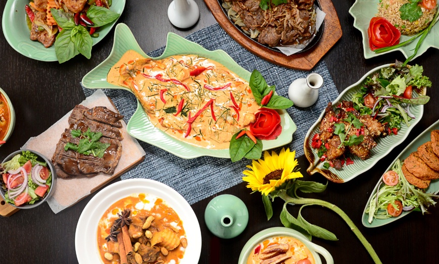 Image 2: Thai Dinner Experience with Drinks for 2, 4, and 6 People