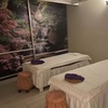 Image 4: Couples 60-Minute Deluxe Body Massage with Essential Oils & Hot Stones