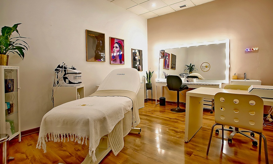 Image 6: 1 o 3 masajes a elegir entre relajante y descontracturante de 1 h