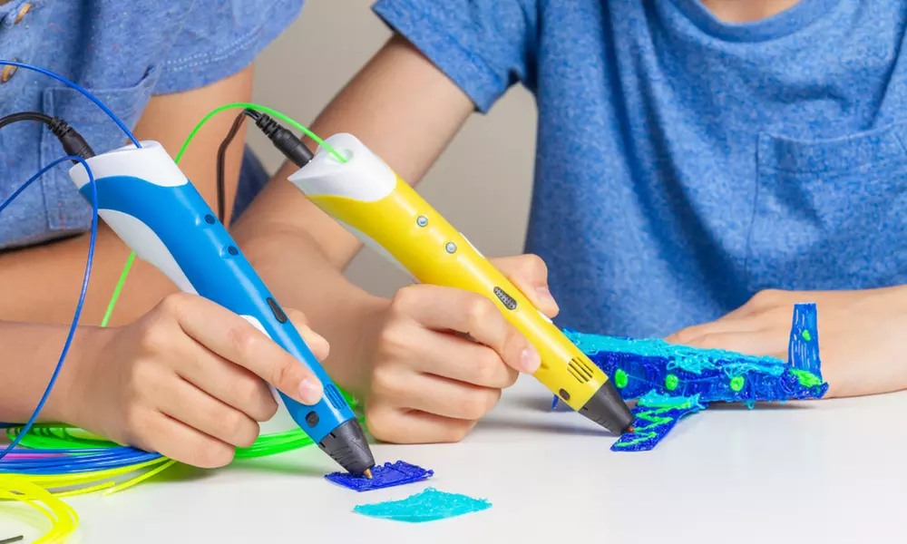 Penna 3D con schermo LED e filamento PLA