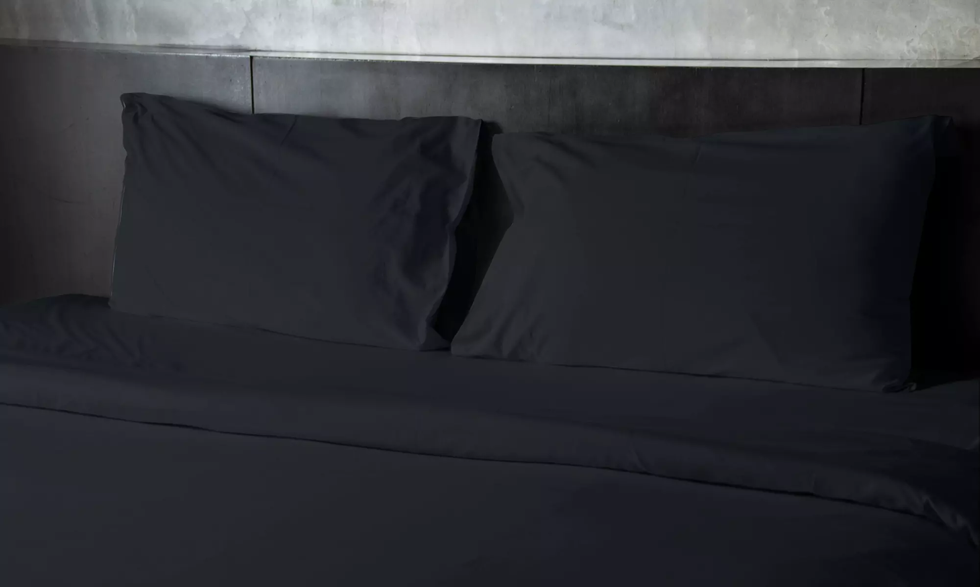King Size Bamboo Comfort 4-Piece 1800 Count Bedding - EXTRA SOFT DEEP SHEETS