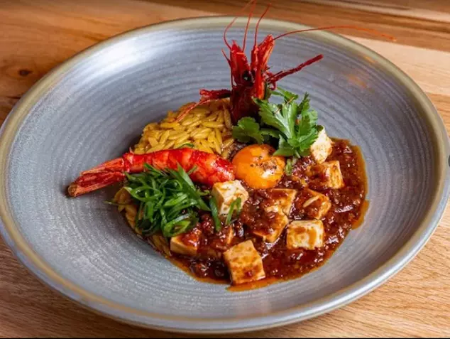 Menú fusión a elegir entre clásico o prémium para 2 o 4 personas