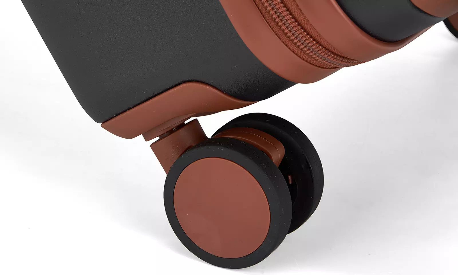 Milan Scratch-Resistant Hard Shell Suitcases