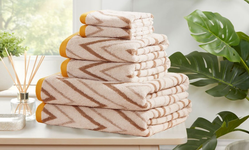 Image 7: Helix 6-Piece Towel Bale - 100% Cotton, Ultra-Absorbent Towels