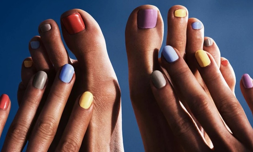 Image 1: Beauté des mains ou des pieds chez Au Zen Mourillon