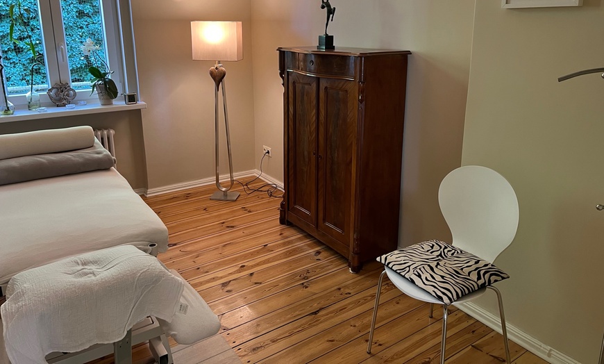 Image 2: Entspannung pur: 60 Min. Schröpfmassage