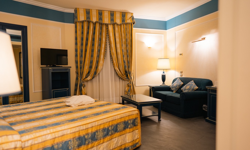 Image 7: Reggio Calabria 4*: camera Superior, colazione, mezza pensione e Spa