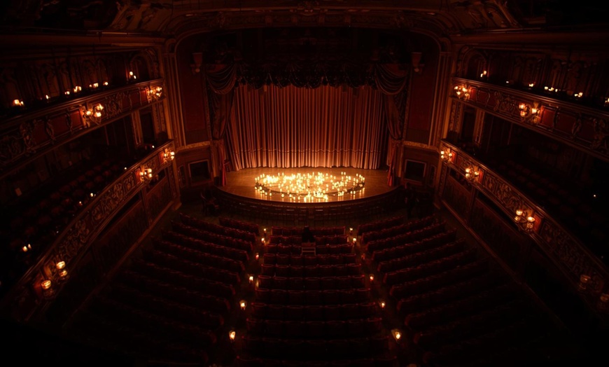 Image 4: Ticket für „Christmas in Candlelight“ am 12. und 19. Dezember