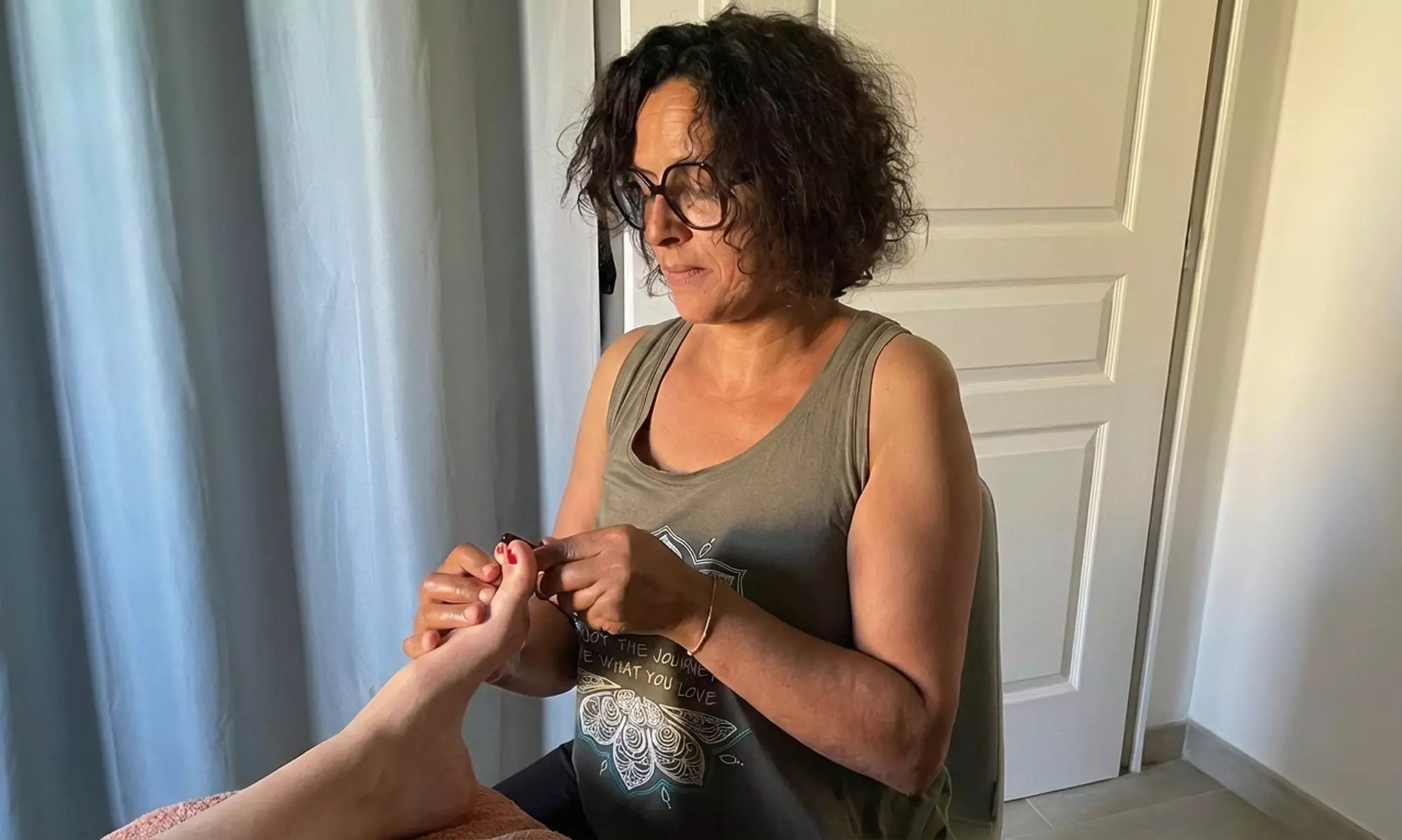 Reiki Usui, réflexologie Nuad Thao ou massage visage de 60 à 75 min