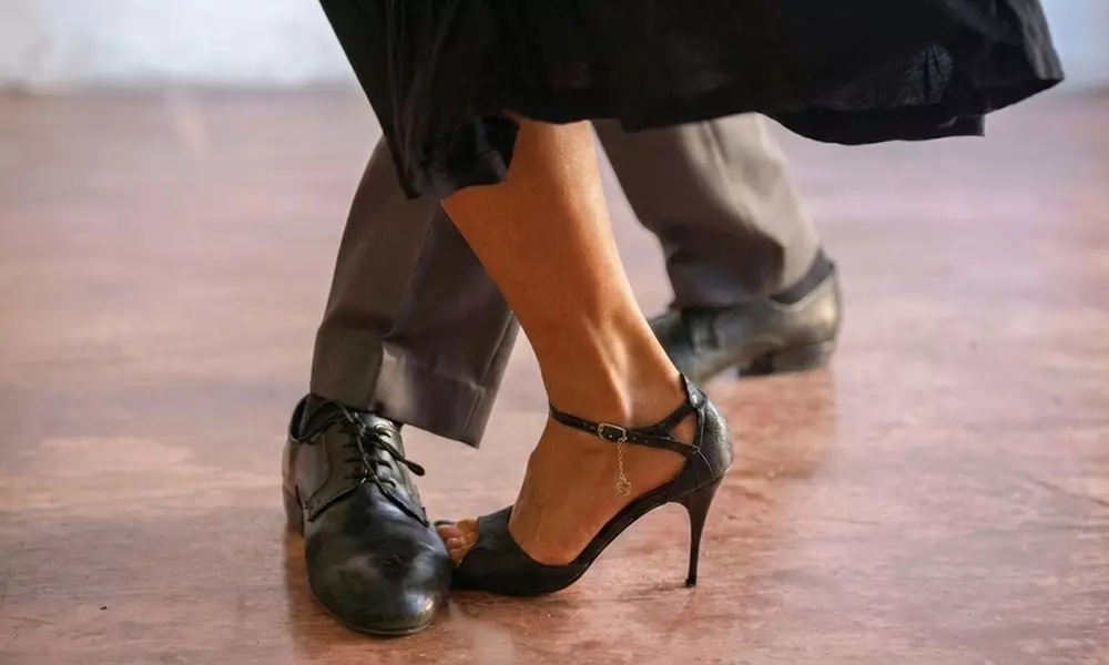 Engage with One Group Class Drop-In, Four or Eight Group Classes