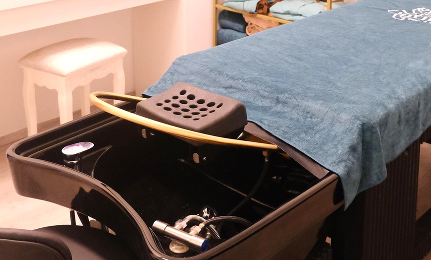 Image 2: Bis zu 100 Min. Head Spa nach Wahl für 1 Person