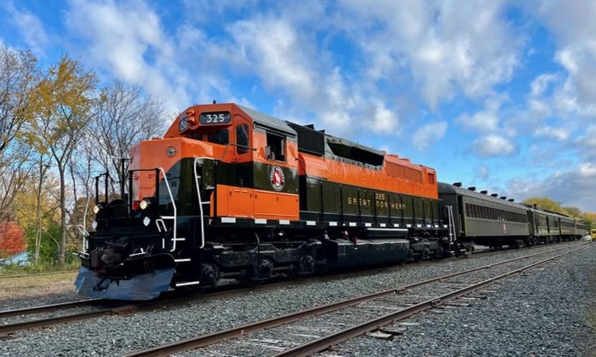 48% Off Science Train Rides: Osceola & St. Croix Valley Railway