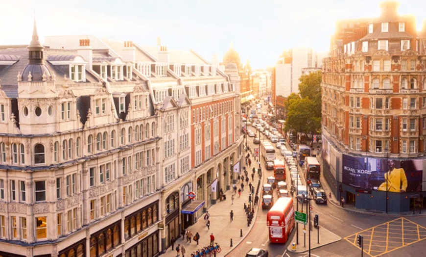 Image 4: Tone Your Look with One 0.5,1 or 2ml Dermal Filler 