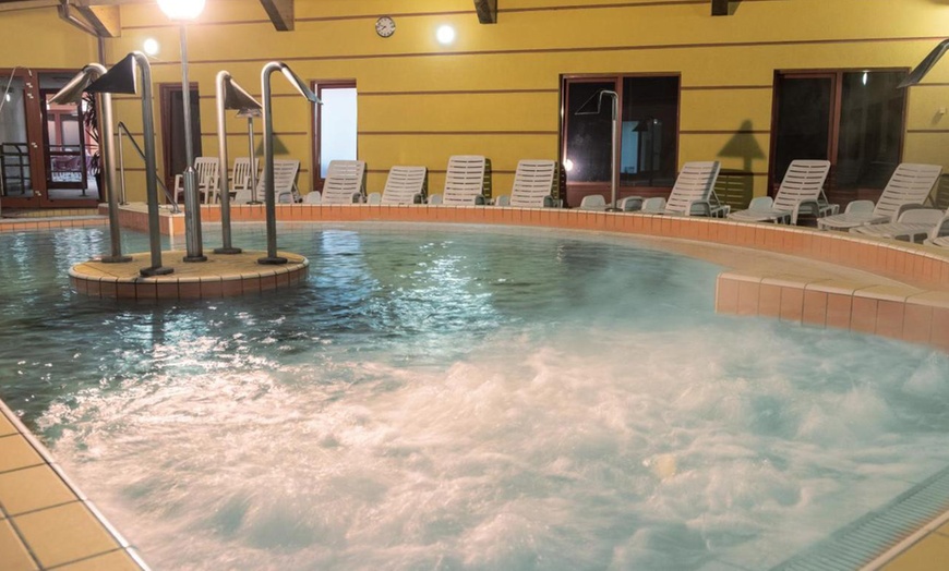 Image 14: Ungarn: 2-7 Nächte für Zwei mit Halbpension & Vulkan Therme