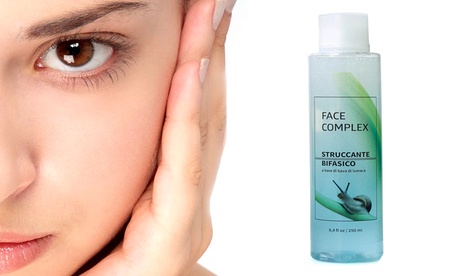 Fino a 3 struccanti bifasici alla bava di lumaca da 250 ml