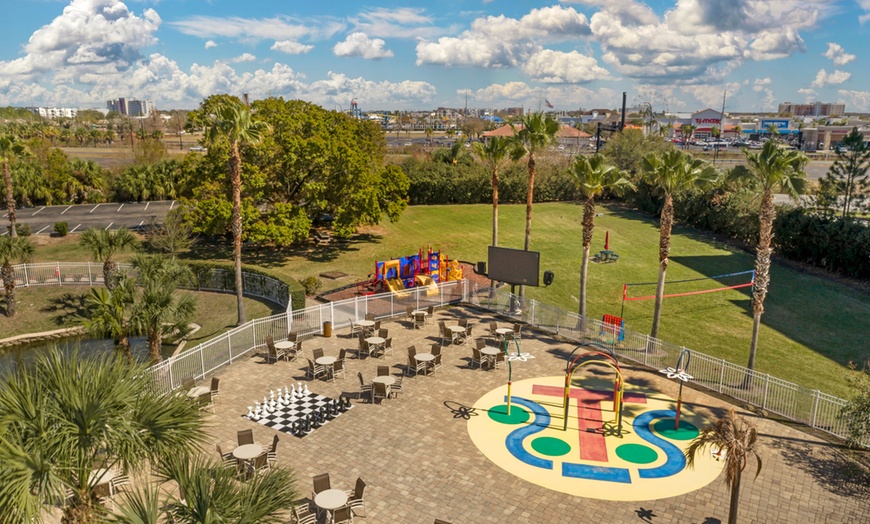 Image 23: Family-Friendly Hotel Near Amusement Parks in Orlando w/Various Room