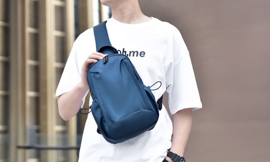 Image 2: Casual Men’s Backpack