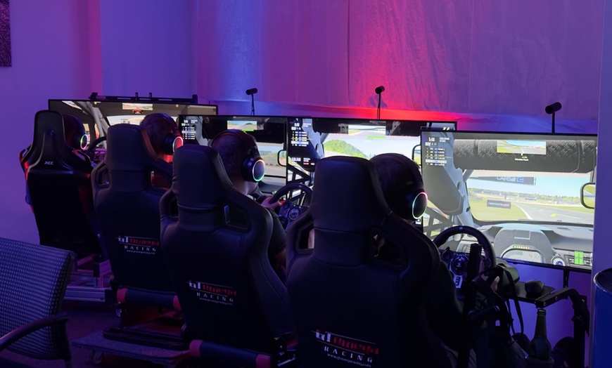 Image 8: 60 Min. Rennerlebnis-Simulator nach Wahl