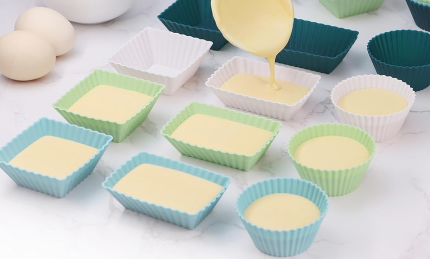 Image 1: 24 Packs of Silicone Cupcake Baking Cups