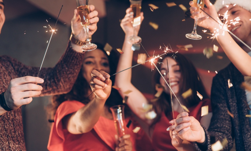 Image 1: Celebrate New Year's Eve Gala Dinner with Soft/House Beverages