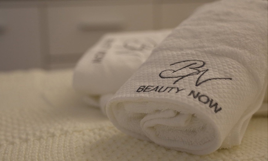 Image 2: Tiefenentspannung pur: 30 60 Min. Head-Spa-Behandlung für 1 Person