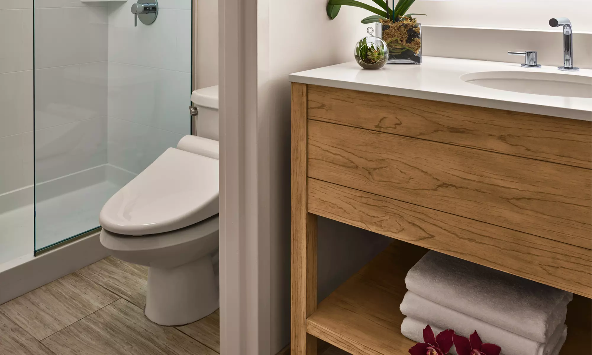 Stay at Waikiki Beach Upscale Alohilani Hotel