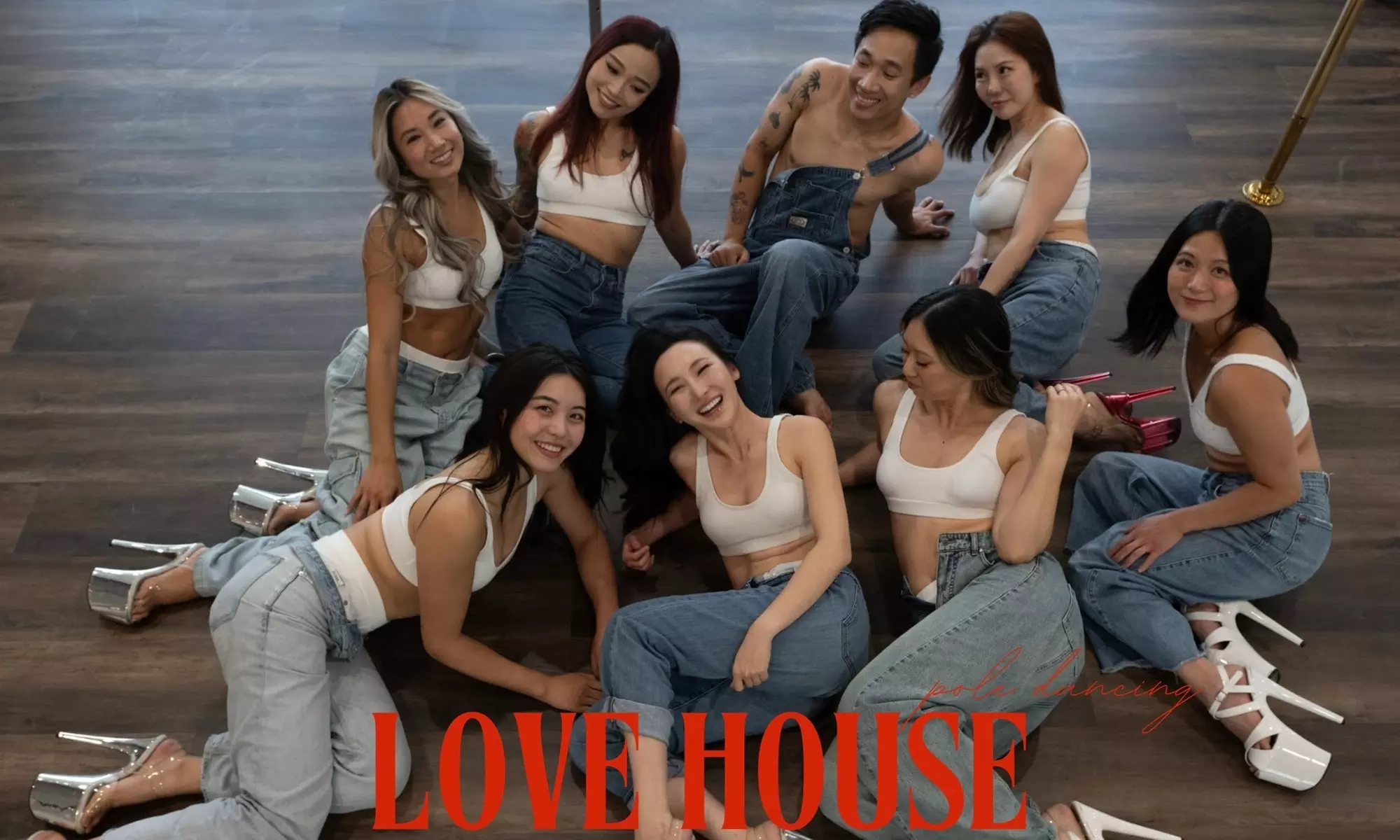 Beginner-Friendly Pole Dance Classes for Confidence & Fitness