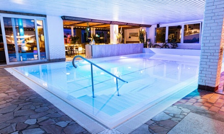 Damen-Sauna für 2 Personen inkl. 3-Gänge-Menü, Sekt & Handtücher (einlösbar Mo.) - Holiday Spa