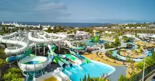 Entrada para niño o adulto a parque acuático Aqualava en Lanzarote