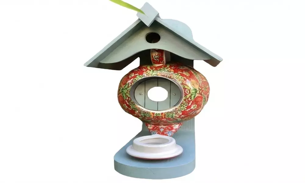 Teapot Birdhouse Feeder