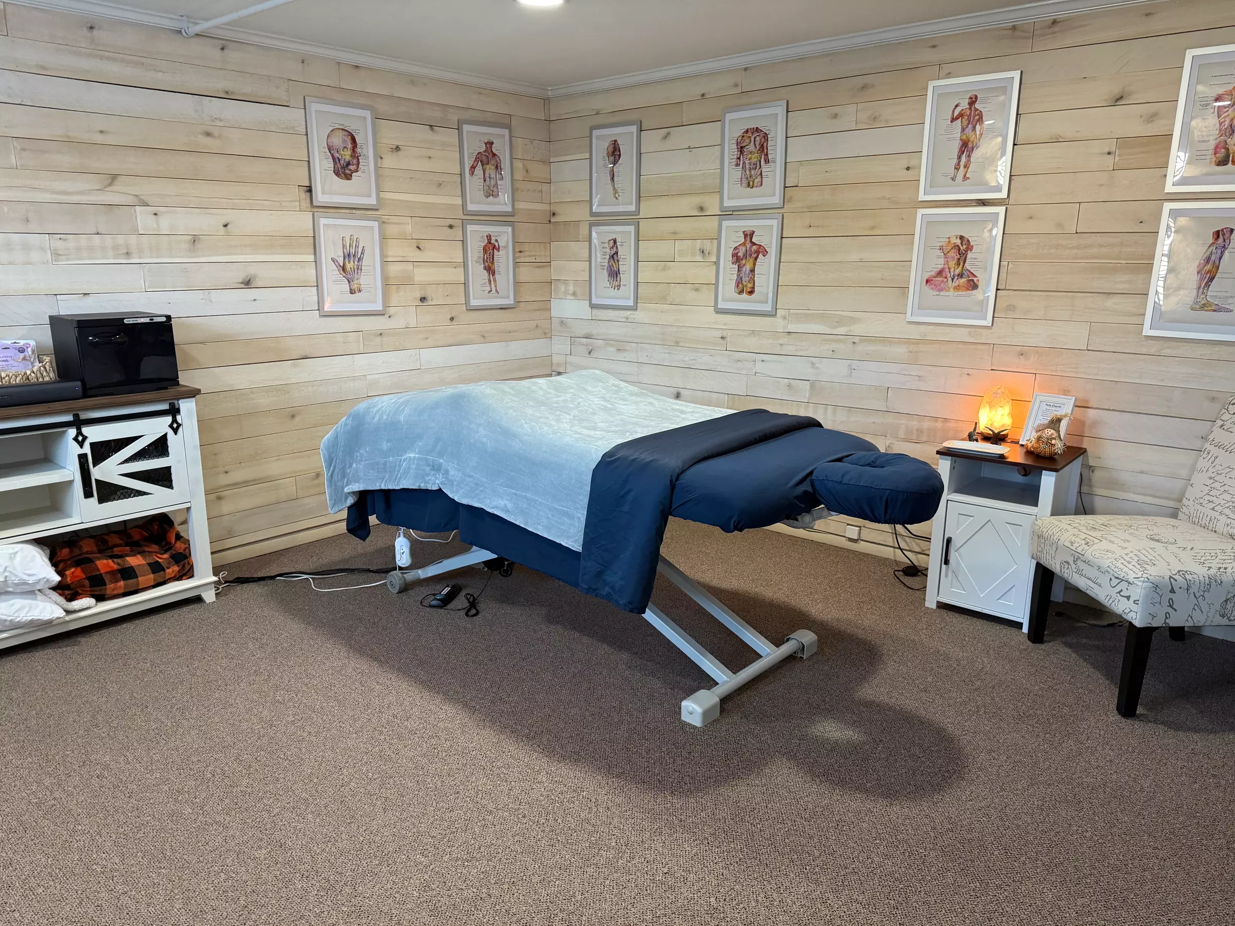 Discover Pure Bliss with One or Two 60 Minute Deep Tissue, Swedish, or Therapeutic Massage Up to 40% Off - Primary Image