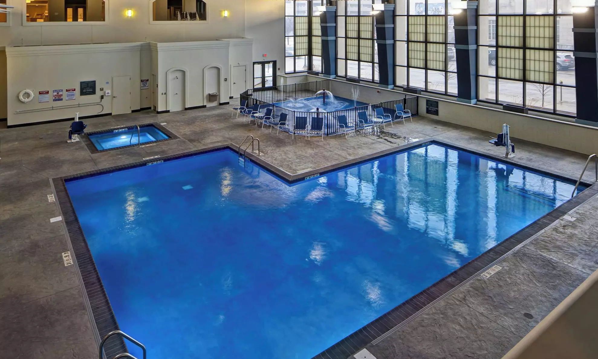 Modern rooms, on-site dining, and a prime downtown location