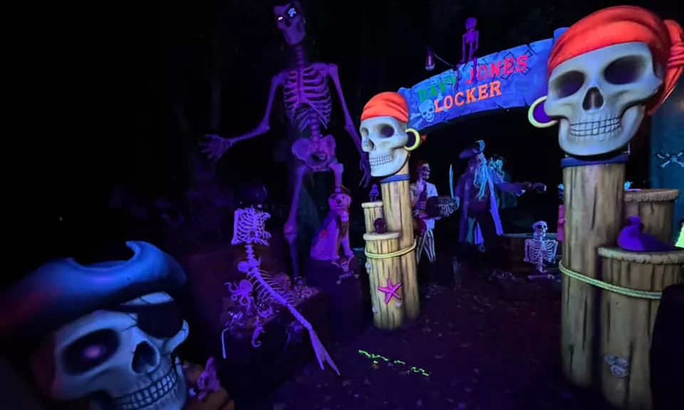 Haunted House Experience: Entry for One, Two, or Four Kids and Adults