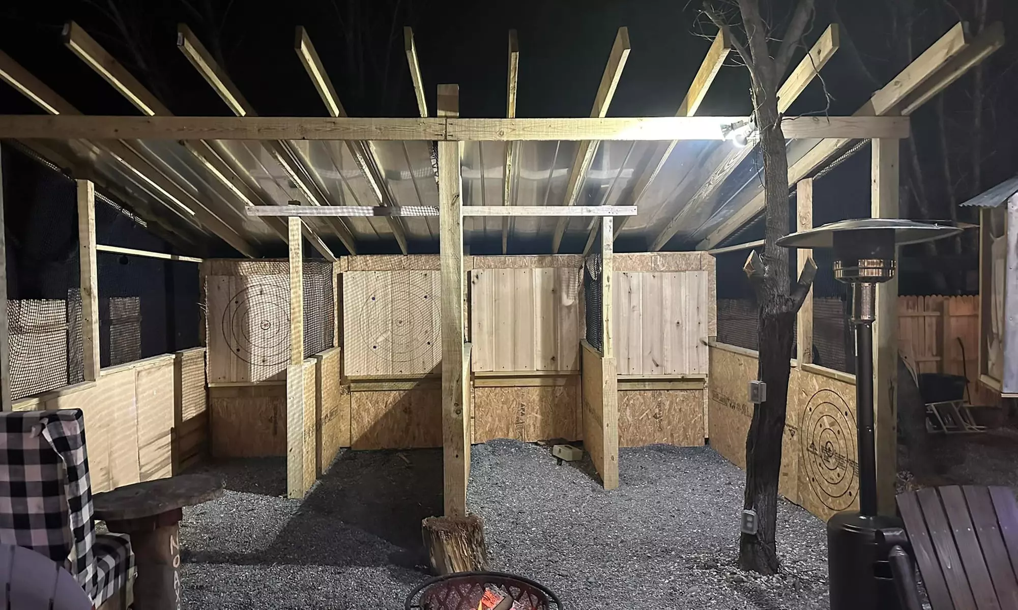 Unleash Fun: Thrilling Axe Throwing Adventures Await You!