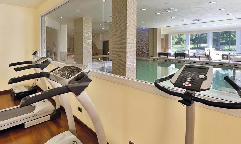 Fiuggi 4*: camera doppia o matrimoniale con Spa o massaggio