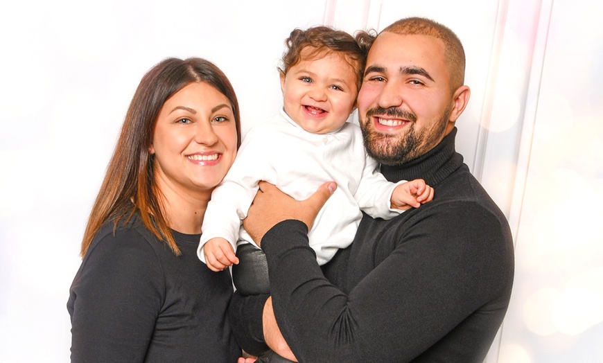 Image 7: Familien-, Portrait- oder Paar-Fotoshooting für bis zu 4 Personen