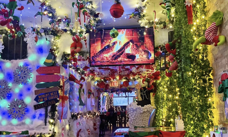 Image 3: Holiday Pop-Up Bar Crawl to Christkindlmarket - Wrigleyville or River North