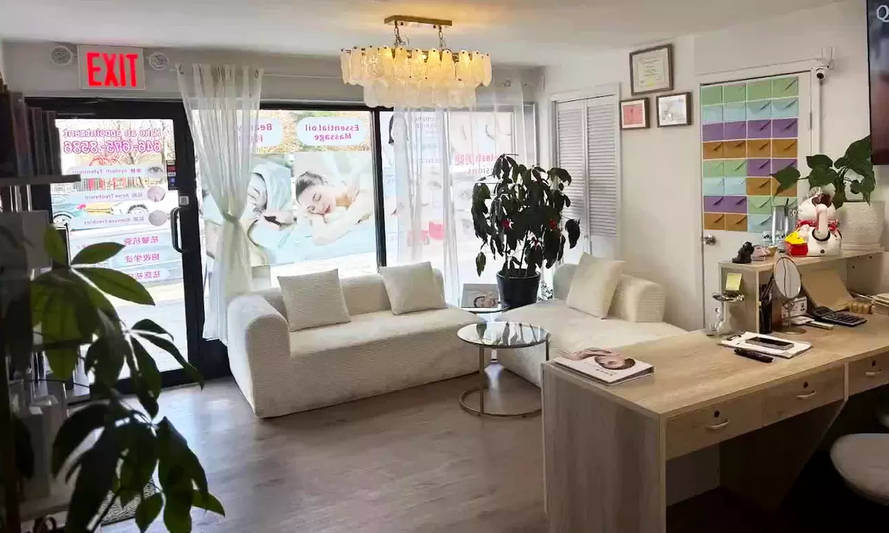 Semi-Permanent Makeup for Eyes and Lips