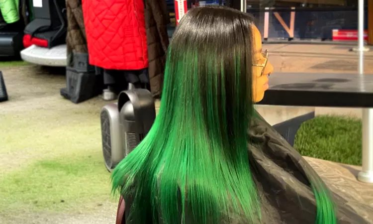 Women's Sew In: Seamless Style with Expert Touch