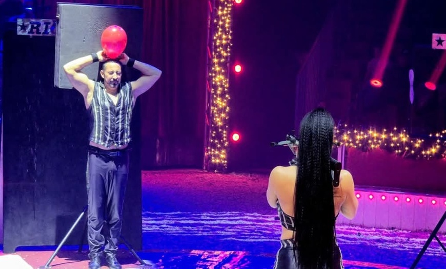 Image 14: Wintercircus Pallasso 2025-2026: Tickets voor tribune A, B of C 