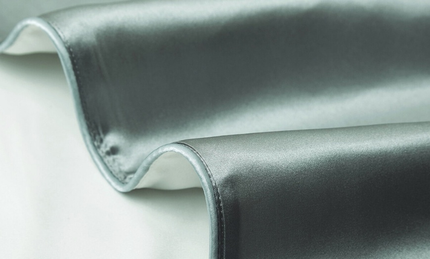 Image 31: Mulberry Silk Beauty Pillowcase Duo