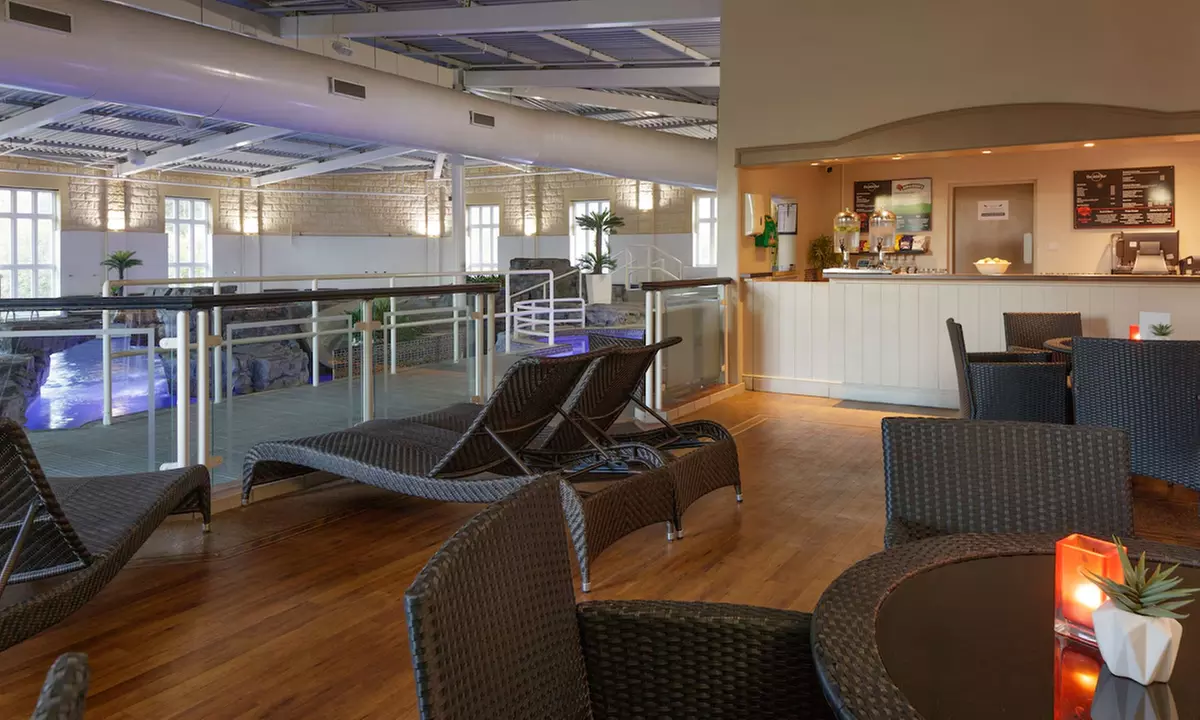 Northumberland: 1 Night Stay w/Breakfast, Dining Credit, and Late C/O