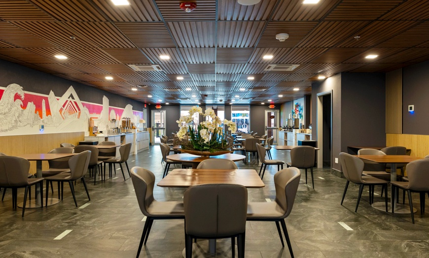 Image 5: Chef-Driven Dining Experience: 3-Courses & Cocktails for 2 or 4