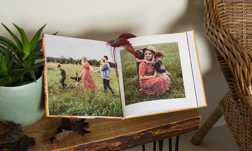 Image 5: 20x20cm or 30x30cm Photobook at Colorland