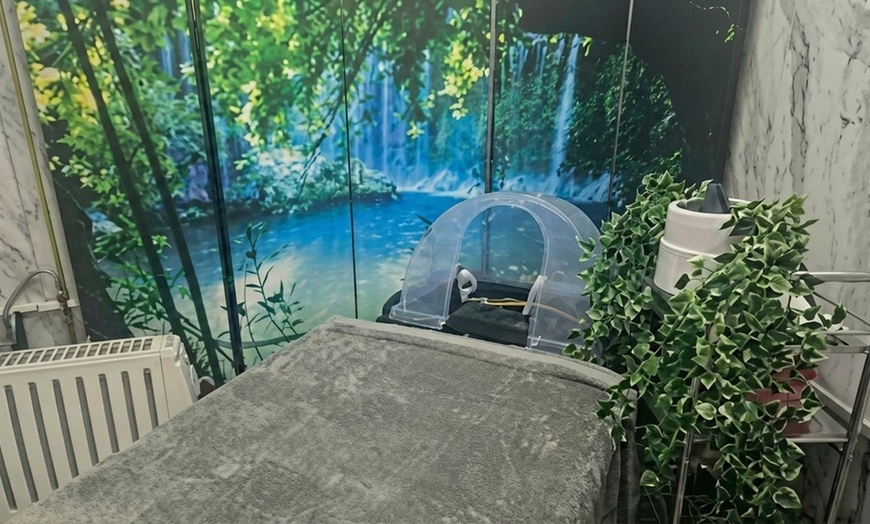 Image 2: Customize Your Pamper Session 60 or 90-Minute Pamper Package