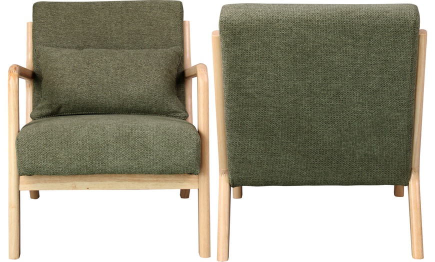 Image 21: Poltrona in tessuto e legno Zach Doosense