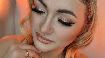 Kurs makijażu online dla początkujących - Beauty Room Academy