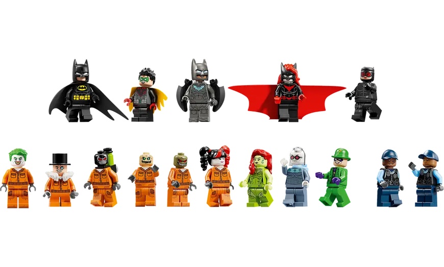 Image 6: LEGO Arkham Asylum™ 76300